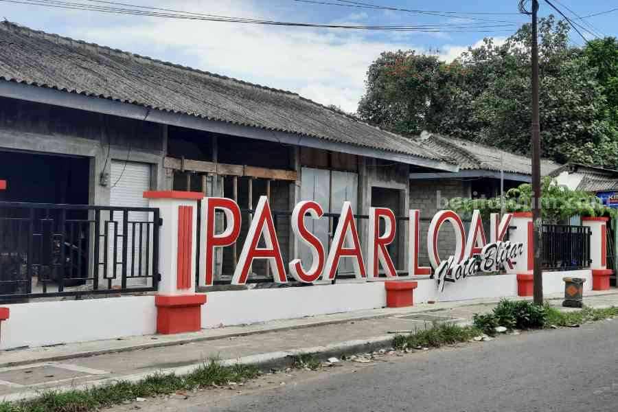 Pasar Loak Dinoyo