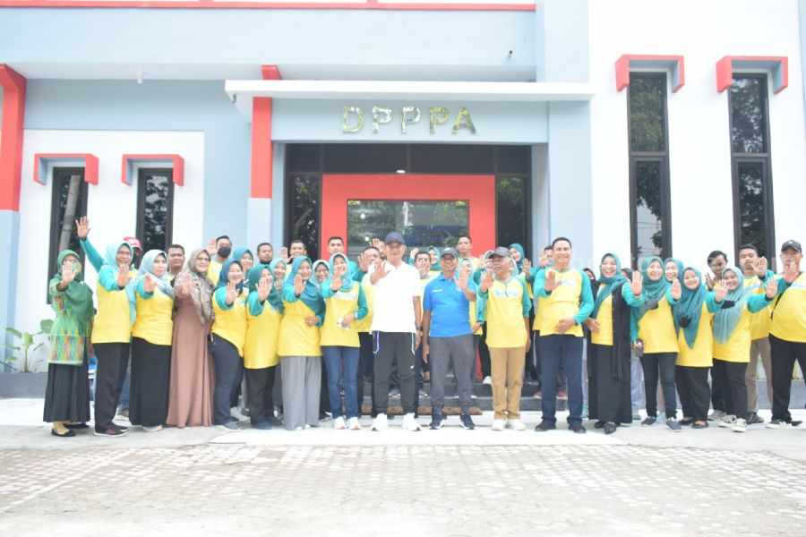 Lamongan perempuan dan anak