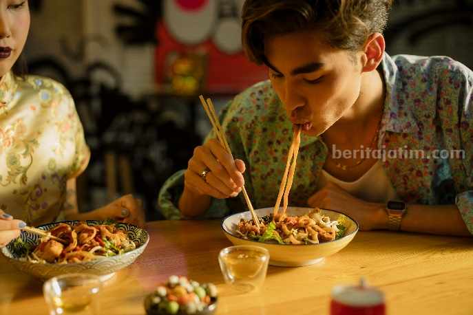 Resep Mi Goreng Ayam Paling Enak, Dijamin Nagih mie goreng ayam