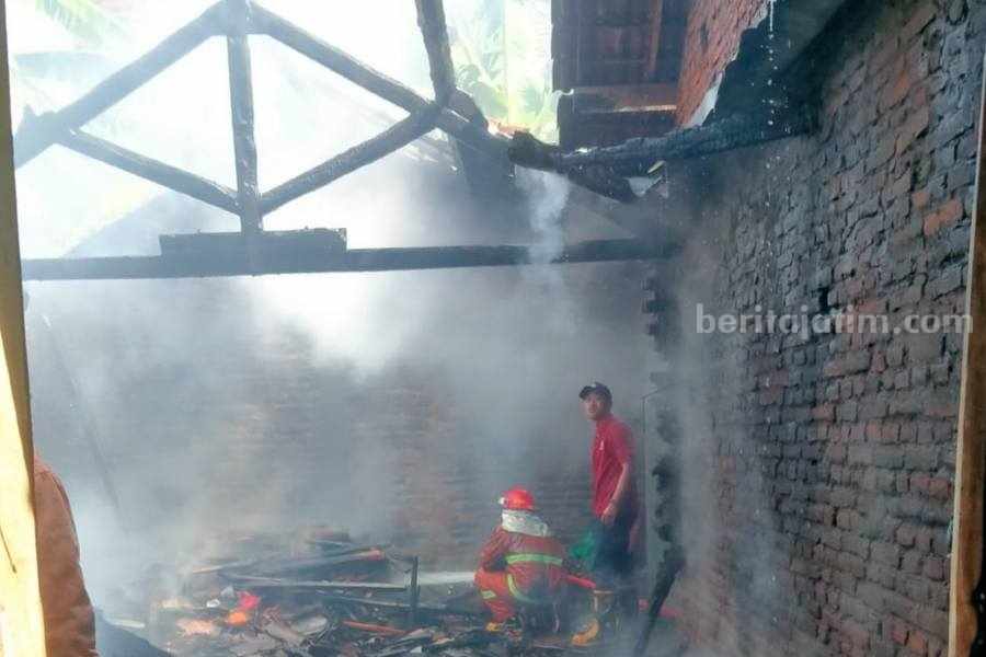 Damkar Magetan Tak Bisa Jangkau Kawasan Pinggiran Dalam Waktu 15 Menit rumah warga temboro terbakar