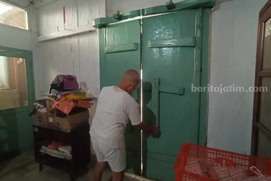 rumah rertua blitar