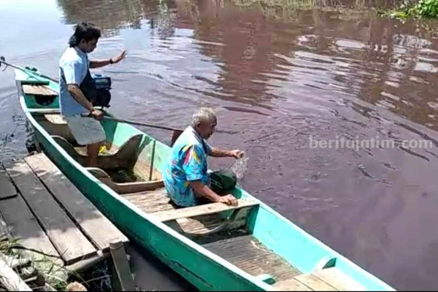 Sungai Wrati Merah Darah