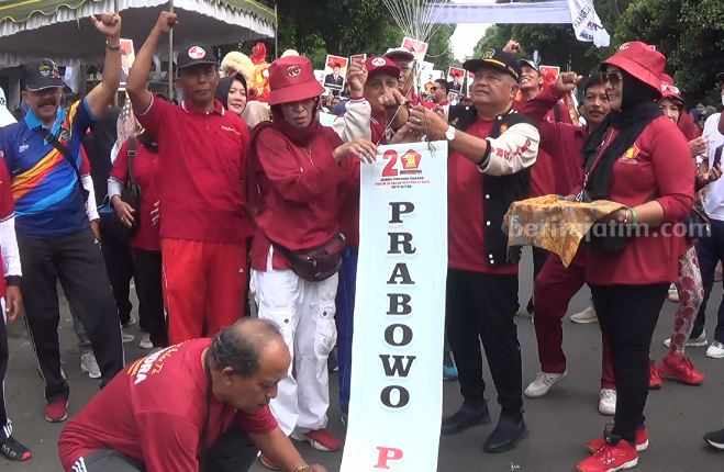 Peringati HUT ke-15, DPC Gerindra Kota Blitar Gelar Jalan Sehat