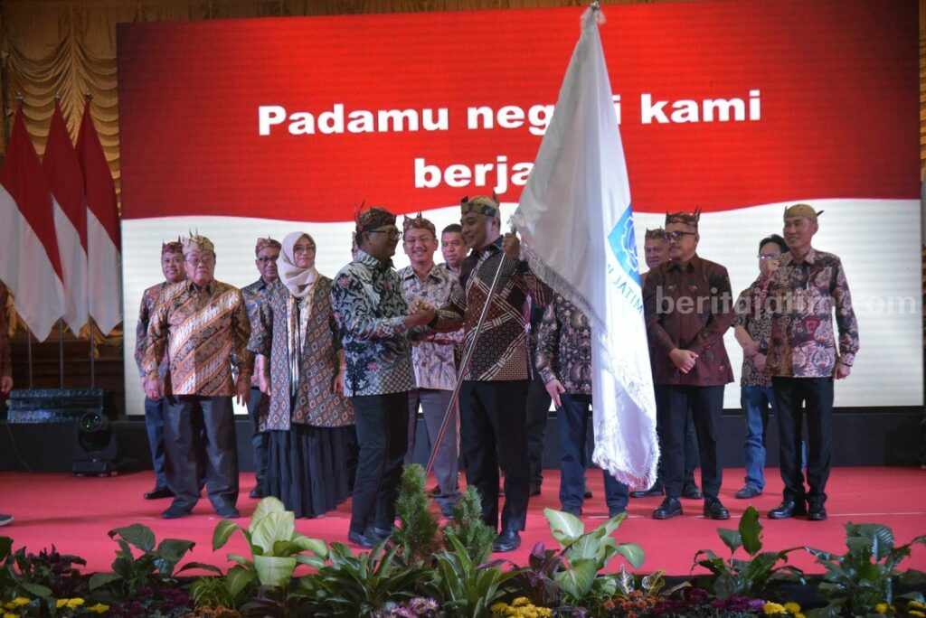 Eri Cahyadi dilantik sebagai Ketua Umum Ikatan Alumni Institut Teknologi Sepuluh Nopember (IKA ITS) Jawa Timur