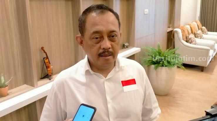 Beredar Poster Paslon Armuji Berbakti, PDIP Surabaya Bilang Begini Wakil Wali Kota Surabaya Armuji.