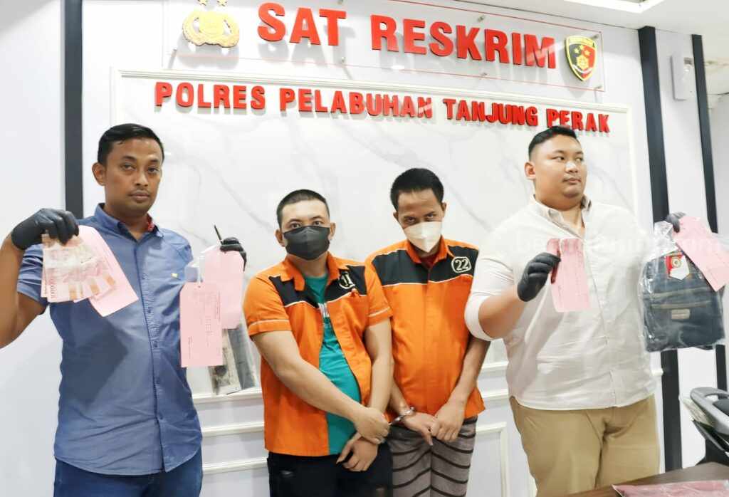 Satreskrim Polres Tanjung Perak amankan tersangka curanmor.