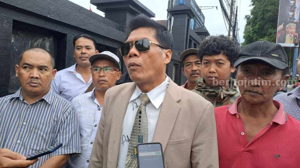 Tatak Berharap Manajemen Arema FC untuk Cabut Laporan Foto Beritajatim