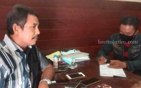 Truk Muatan Karton PT Tjiwi Kimia Dibawa Lari Sopir Kanitreskrim Polsek Tarik Iptu Rohman (kiri)