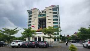 Graha Rektorat UM