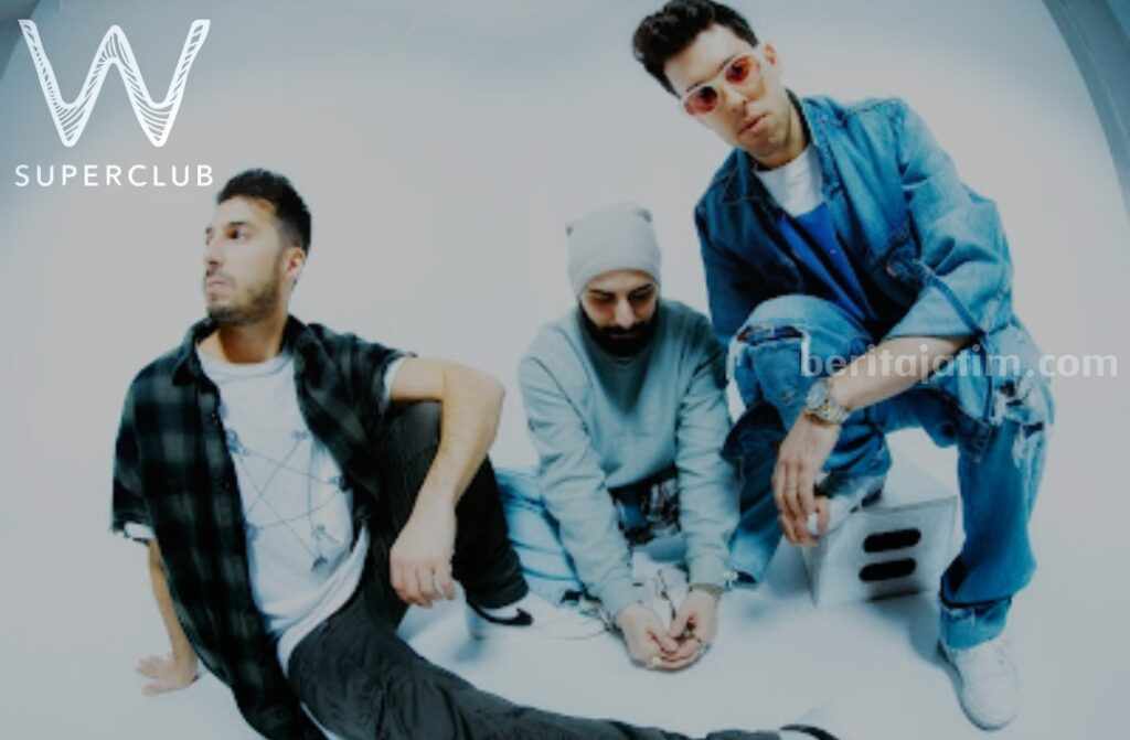 Cash Cash - Artists