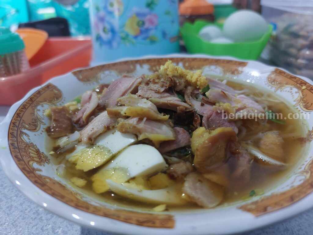 Soto di Magetan ini kondang dengan nama Soto Penjara.