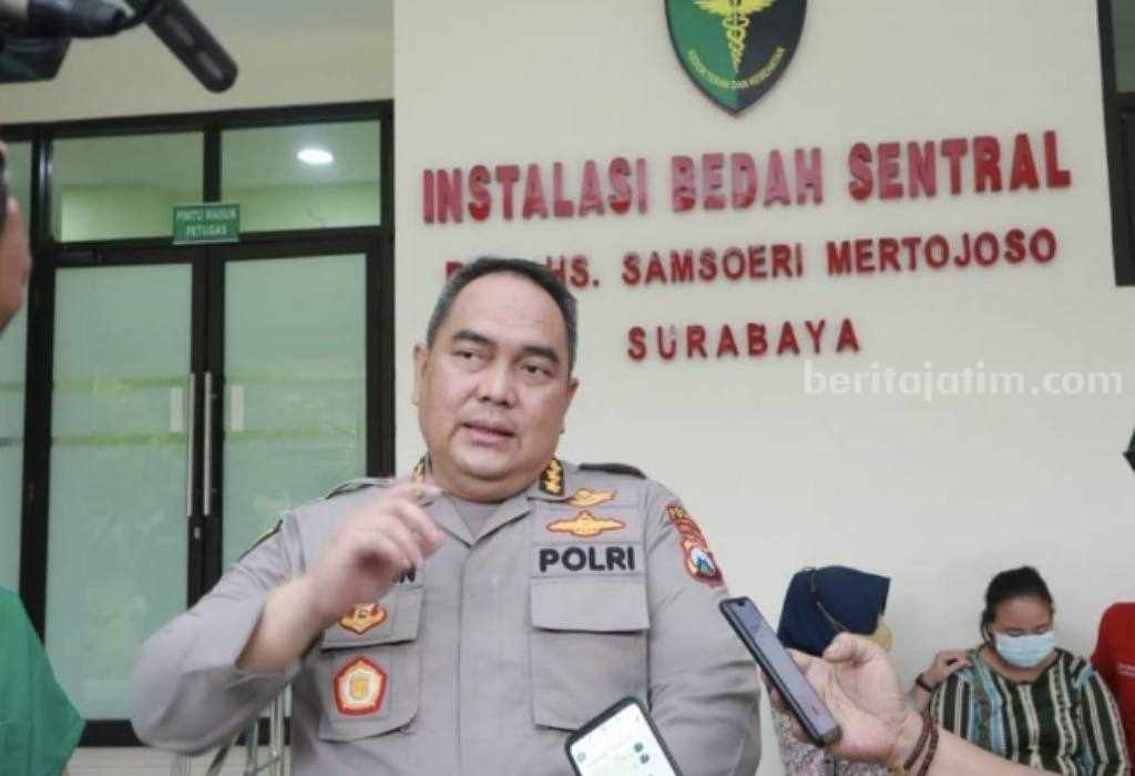 Biddokkes Polda Jatim Gelar Operasi Katarak Gratis Bidokkes