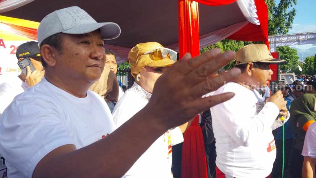 Bupati Jember Hendy Siswanto