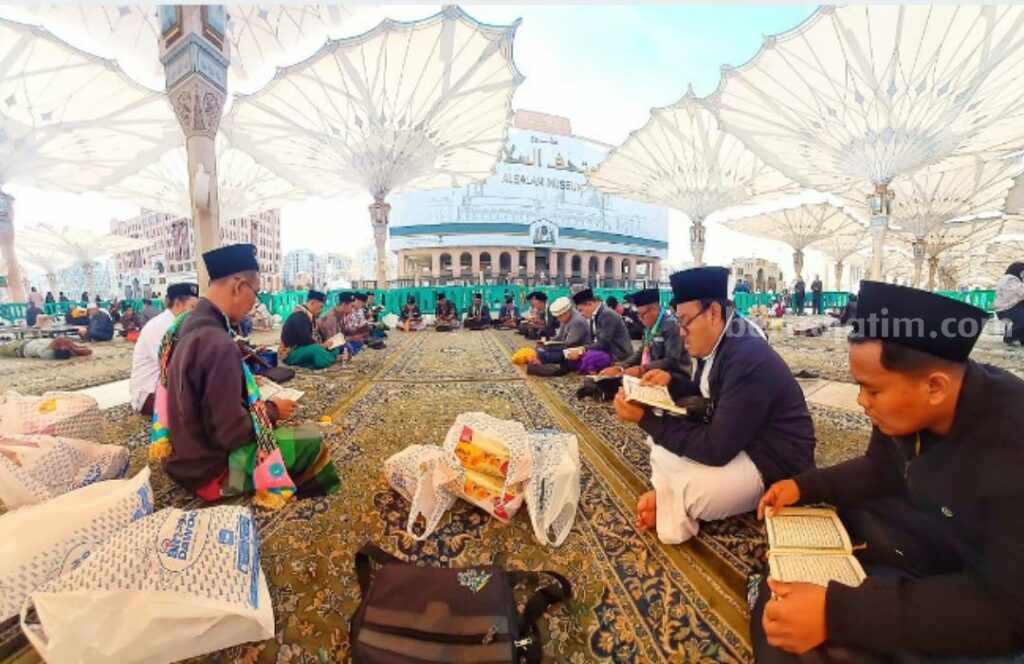 Gus Fawait Adakan Tasyakuran HUT ke-15 Gerindra di Makkah Bareng Pekerja Gus Fawait