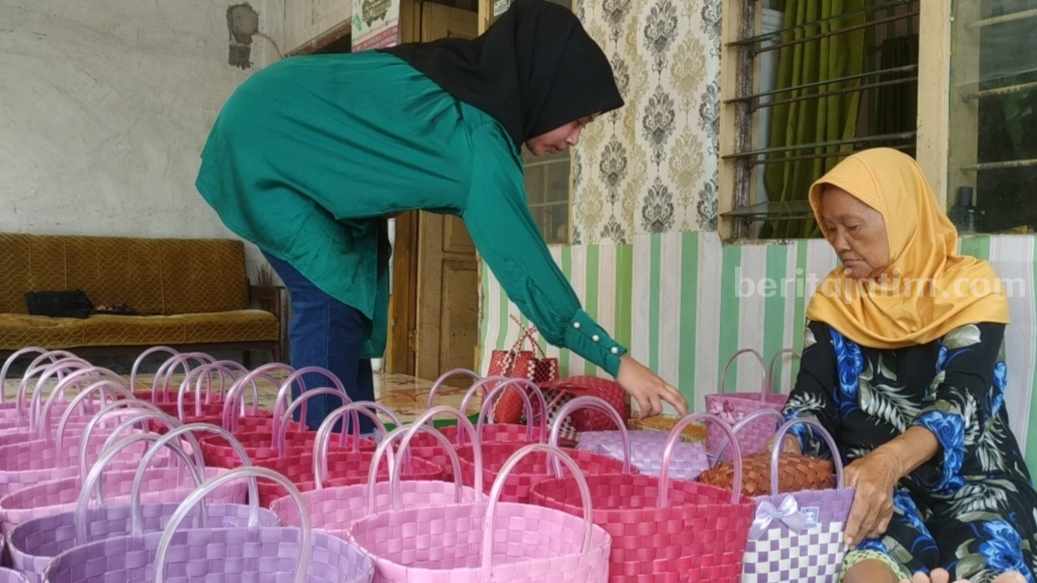 Tas Anyaman Mojokerto