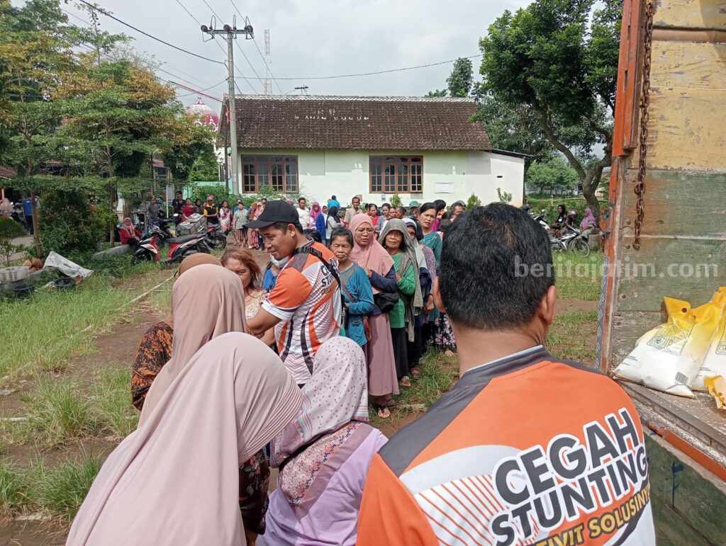 Warga Panekan Magetan Kecewa Tak Kebagian Beras Murah dalam Operasi Pasar magetan