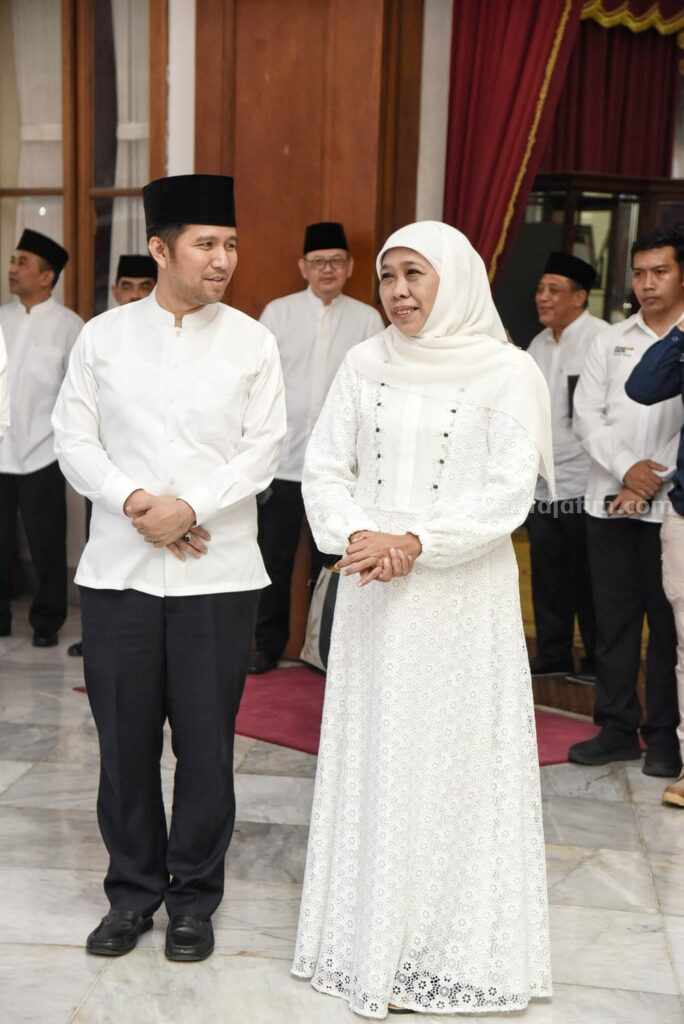 Emil Dardak dan Khofifah