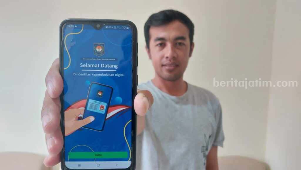 3.880 Warga Kabupaten Kediri Telah Miliki KTP Digital dari Aplikasi IKD KTP digital melalui aplikasi Identitas Kependudukan Digital (IKD)