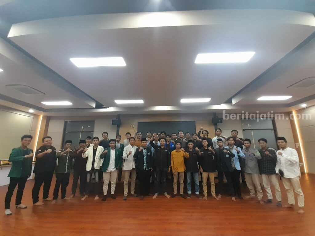 Mahasiswa Dukung Reaktivasi Rel Kereta Api di Madura
