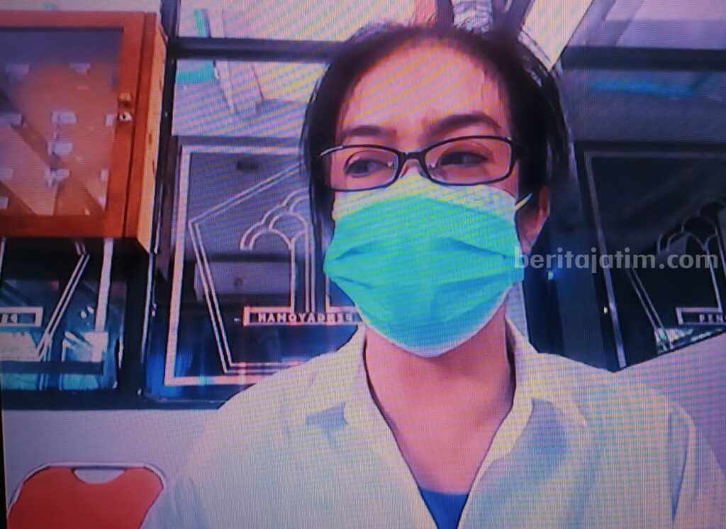 Lily Yunita