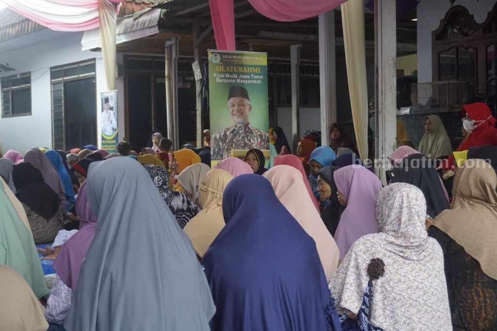 Kiai Muda Jatim Pendukung Ganjar Bantu Rehabilitasi Ponpes Bantaran
