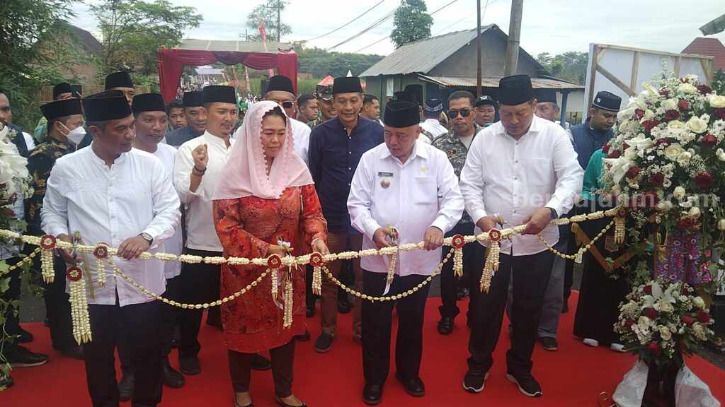 Resmikan Jalan KH Abdurahman Wahid, Putri Gus Dur : Semoga Membawa Barokah