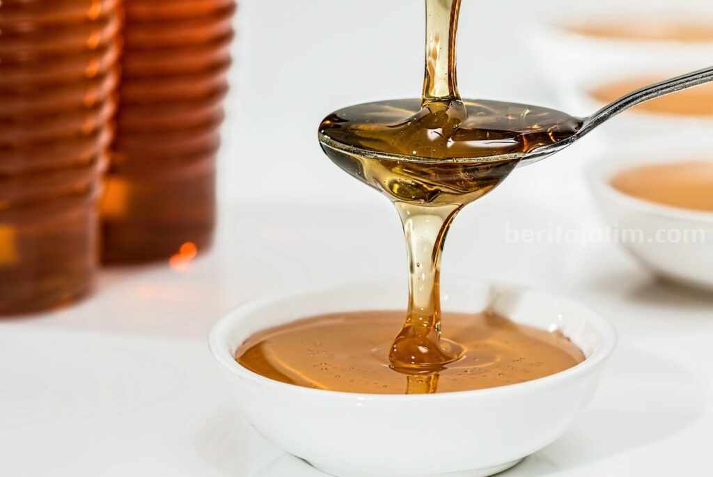 Madu yang memiliki manfaat menurunkan berat badan (pexels)