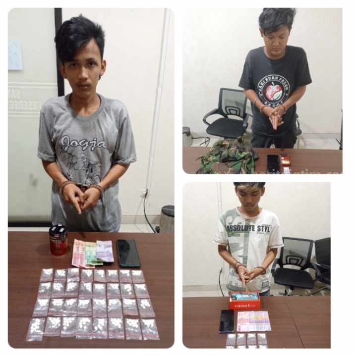 Ketiga pelaku dan barang bukti yang diamankan anggota Satnarkoba Polres Mojokerto. [Foto : ist]
