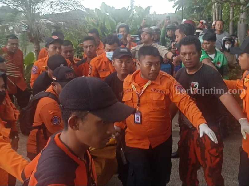 Musim Hujan, BPBD Surabaya Evakuasi 3 Jenazah Tenggelam di Sungai dalam Sepekan Tenggelam Surabaya