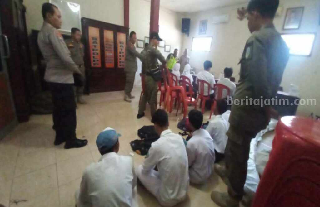 Pelajar Pasuruan Diamankan