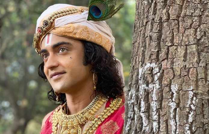 Sumedh Mudgalkar yang berperan sebagai Krishna dalam serial India Radha Krishna.