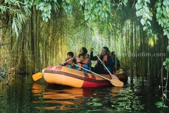 Salah satu tempat wisata alam yang ada di Kediri. (Instagram @explorekediri)