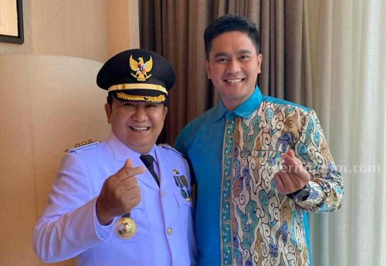 Ketua Demokrat Jember Hanya Mau Berkoalisi Dukung Petahana dalam Pilkada Try Sandi Apriana (kanan) dan Hendy Siswanto