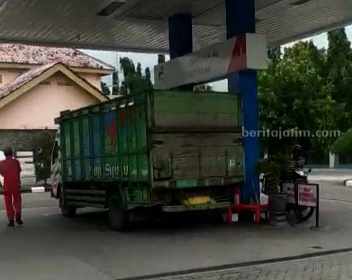 truk solar