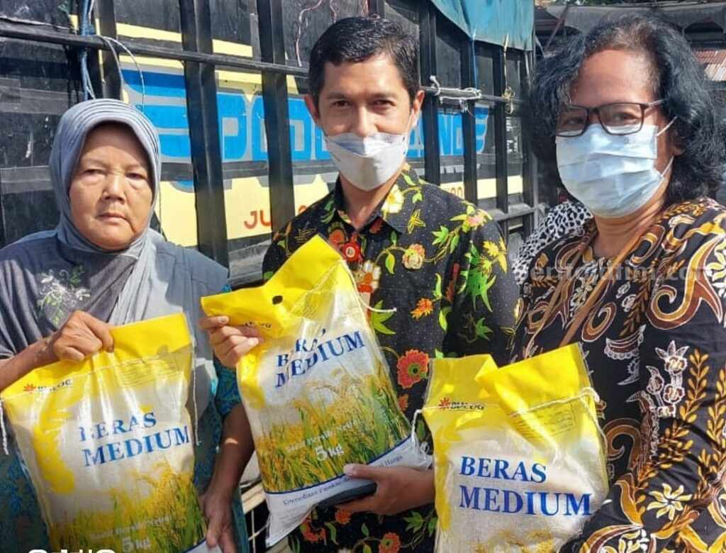 Kepala Bulog Kediri Beber Penyebab Harga Beras Meroket Kepala Bulog Kediri Beber Faktor Penyebab Harga Beras Meroket. (Instagram @Bulog Kediri)