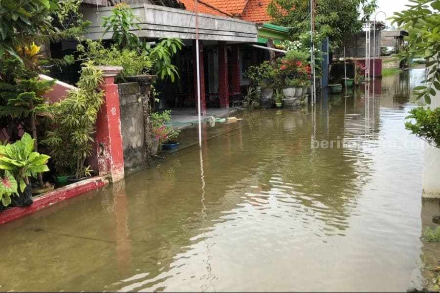 Banjir Sungai Dinoyo
