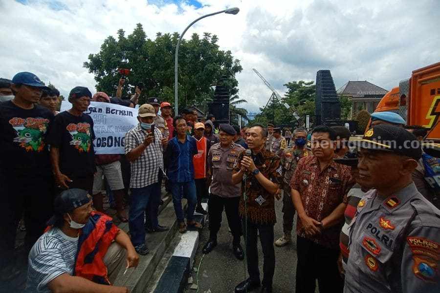 Warga Rejoso Blitar