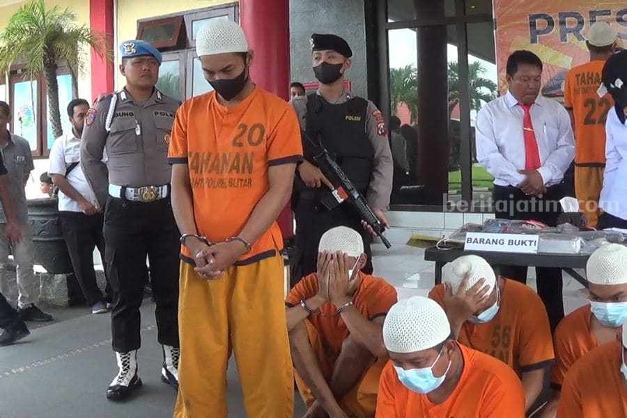 Duda cabuli adik ipar