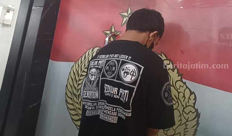 Komplotan Pesilat di Jombang Bacok Korban, 1 Ditangkap 3 Buron beritajatim