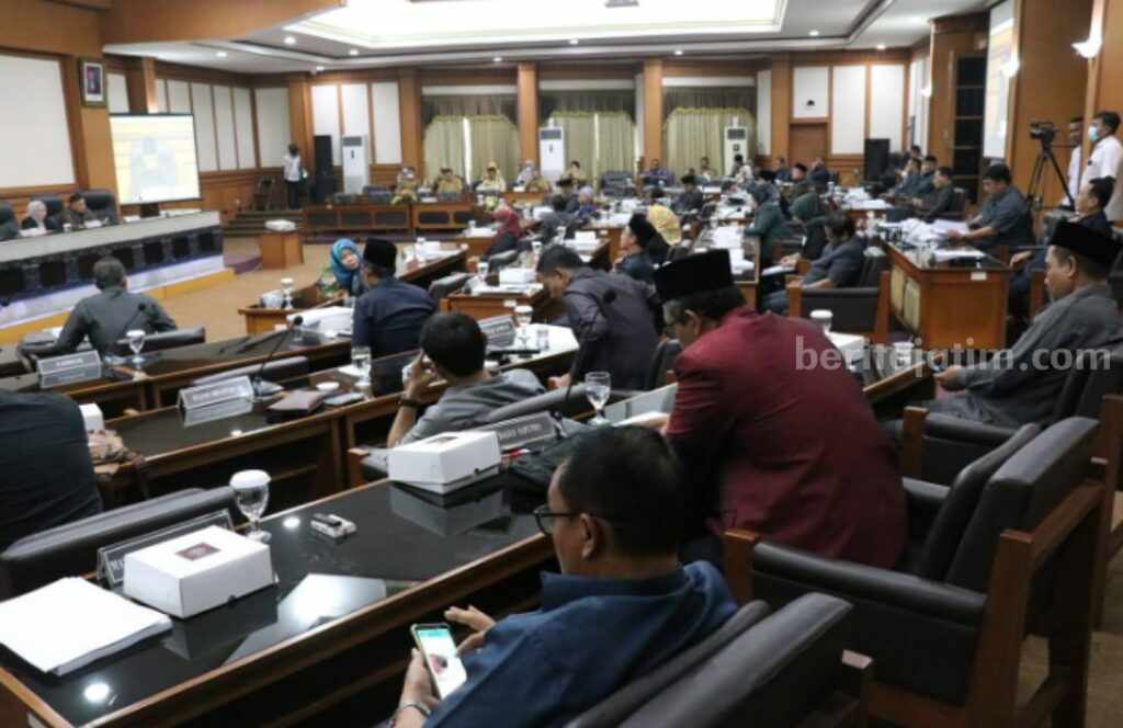 DPRD Gresik