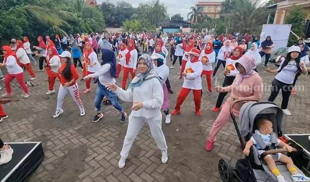 Lomba Gobak Sodor dan Senam Bersama Meriahkan HUT ke-15 Partai Gerindra di Jombang gerindra jombang