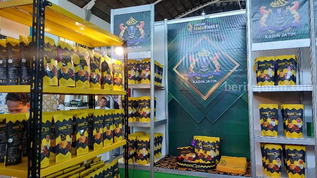 Salah satu produk UMKM asal Surabaya yang ikut Halal Fest Jatim.