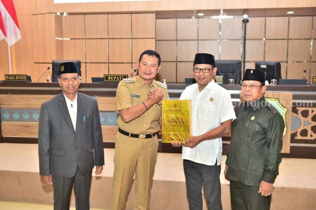Penyampaian LKPJ Kepala Daerah TA 2022 dalam Rapat Paripurna di Gedung DPRD Kabupaten Lamongan (Dok Prokopim for beritajatim.com).