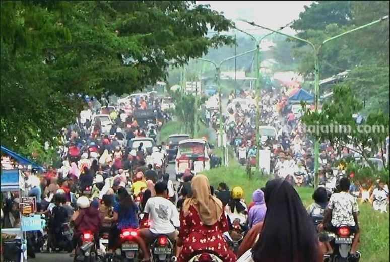 Rekomendasi Ngabuburit di Sidoarjo, Eks Tol HK Jabon Ngabuburit di eks tol HK Jabon Sidoarjo.