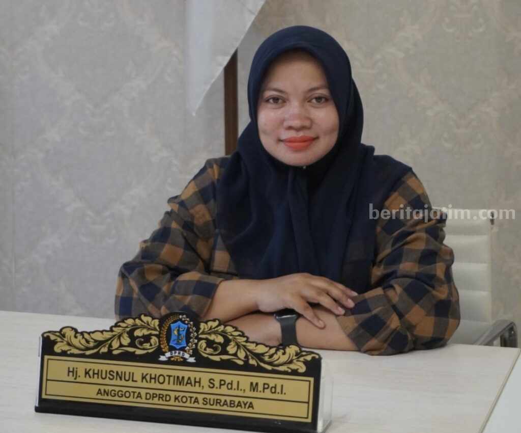 Ketua Komisi D DPRD Surabaya, Khusnul Khotimah.[foto/ademasrio].