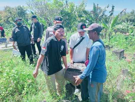 Benda Diduga Cagar Budaya di Magetan Diamankan