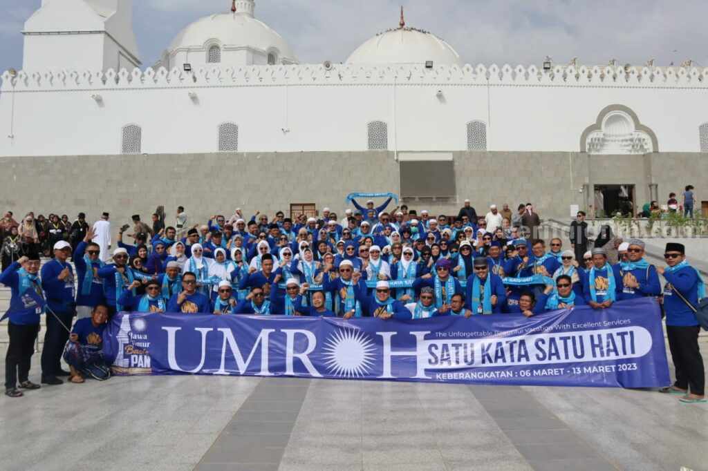 Wujudkan Jatim Basis PAN, Ketuk Pintu Langit dengan Umrah Bareng DPW PAN Jawa Timur memberangkatkan 123 orang kader ke tanah suci Makkah untuk melakukan ibadah umrah.