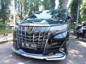 Salah satu mobil yang disita diduga milik Wahyu Kenzo.