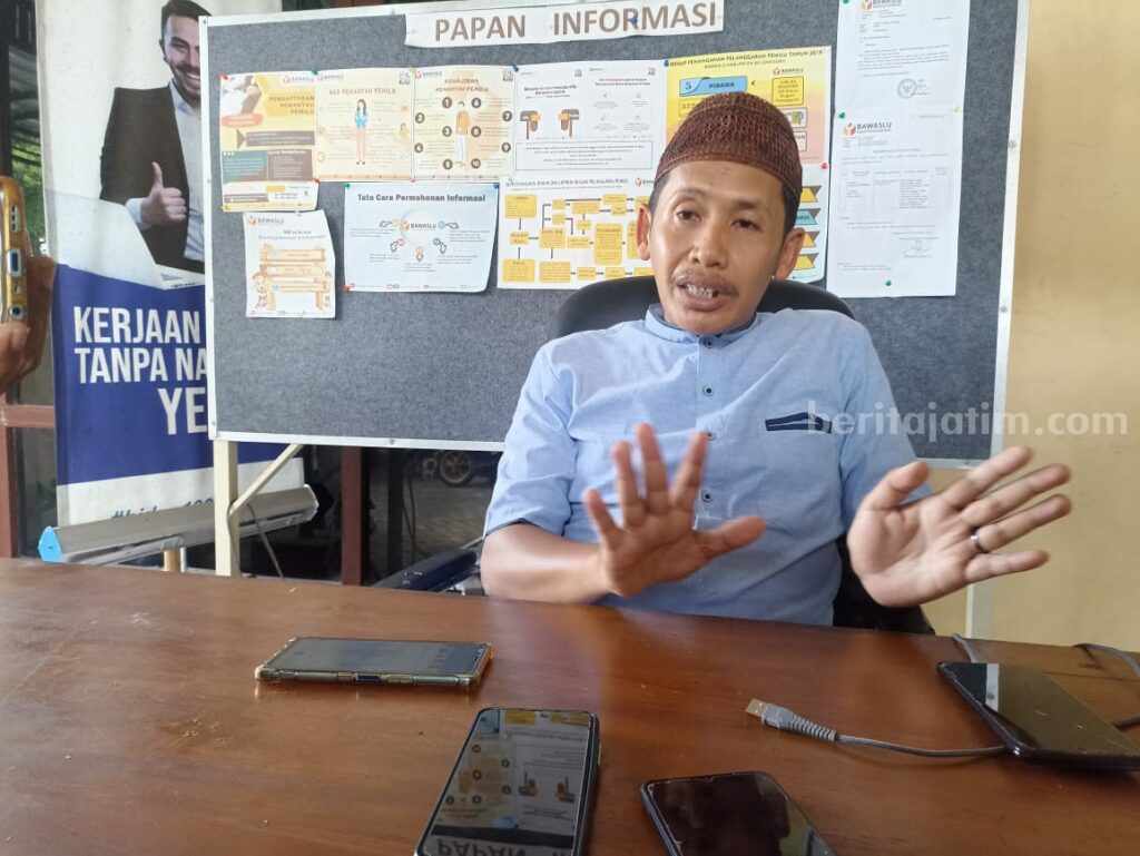 Bawaslu Bojonegoro Segera Putuskan Pemeriksaan Dugaan Surat Dukungan ASN Divisi Penanganan Pelanggaran, Data dan Informasi Badan Pengawas Pemilihan Umum (Bawaslu) Kabupaten Bojonegoro, Dian Widodo.