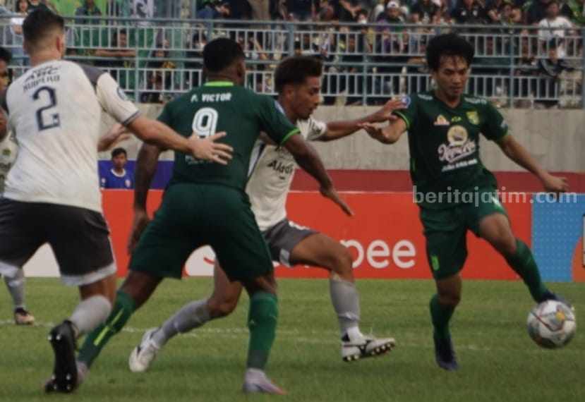 Aji Santoso Janji Persebaya Musim Depan Lebih Ngosek persebaya